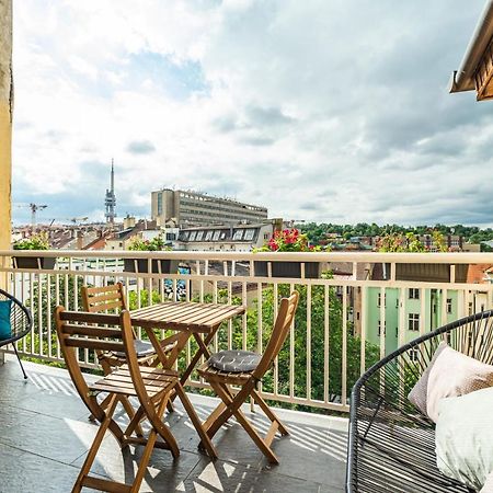 Central, Spacious, Modern 5 Bedrm Duplex W/Balcony Praga Zewnętrze zdjęcie