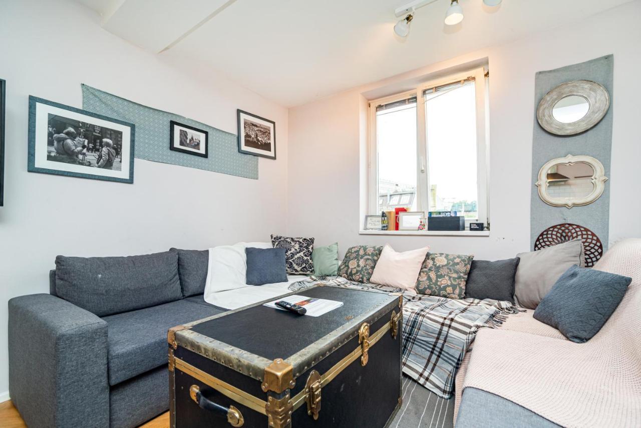 Central, Spacious, Modern 5 Bedrm Duplex W/Balcony Praga Zewnętrze zdjęcie